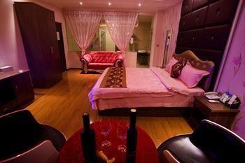Yuxi Hongyuan Star Hotel Buitenkant foto